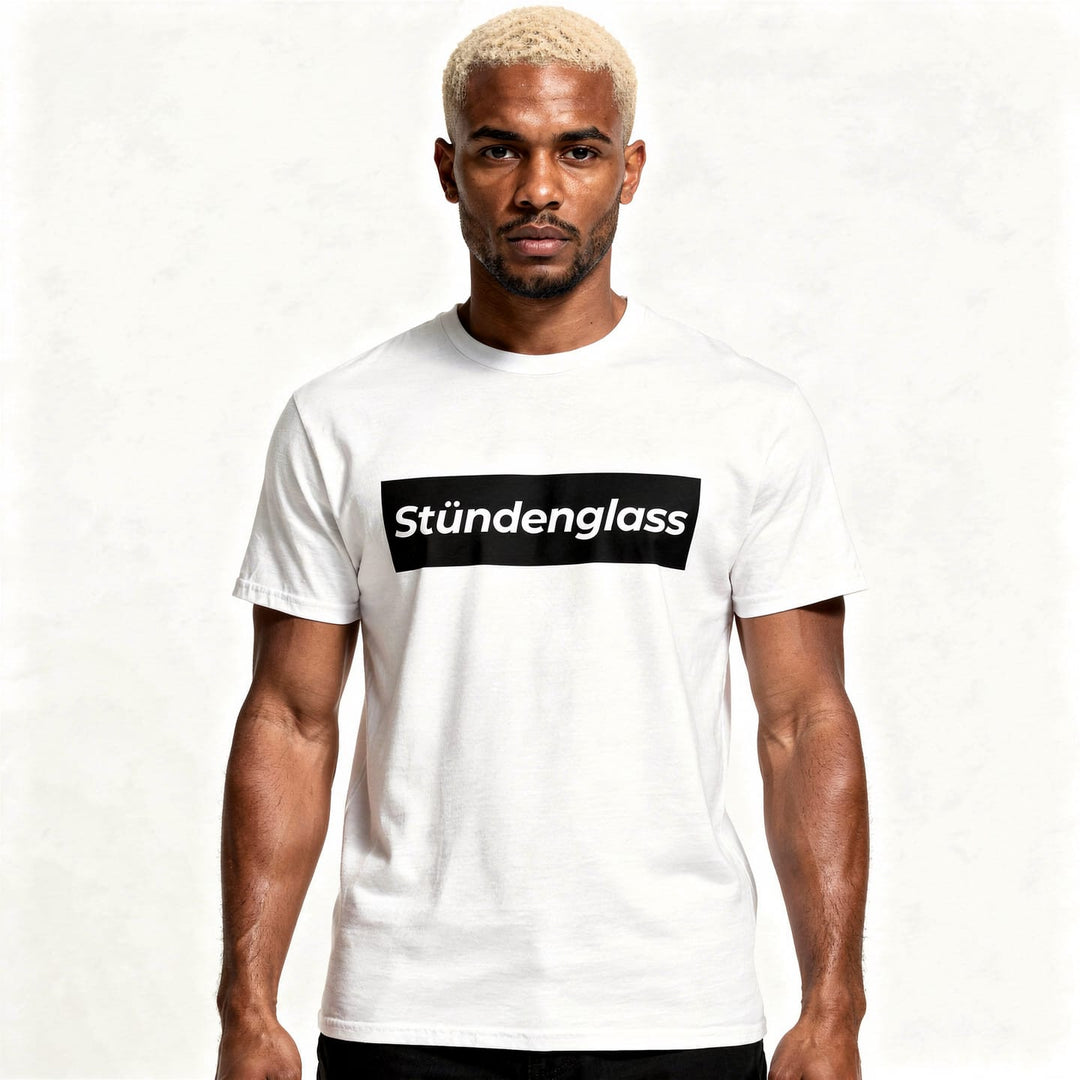 Stündenglass Box Logo T-Shirt lifestyle detail shot